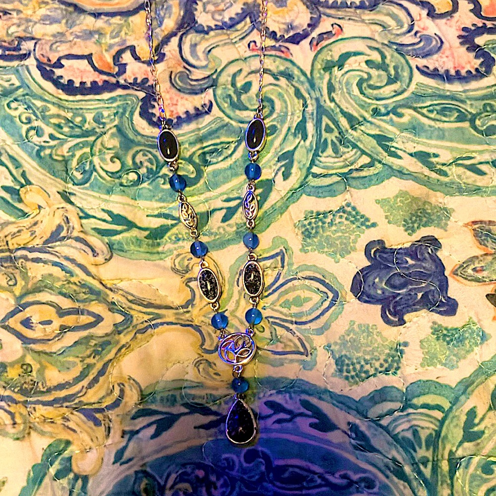 Liz and company necklace in blues